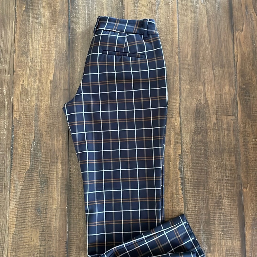 Express Columnist Ankle Low Rise 2R